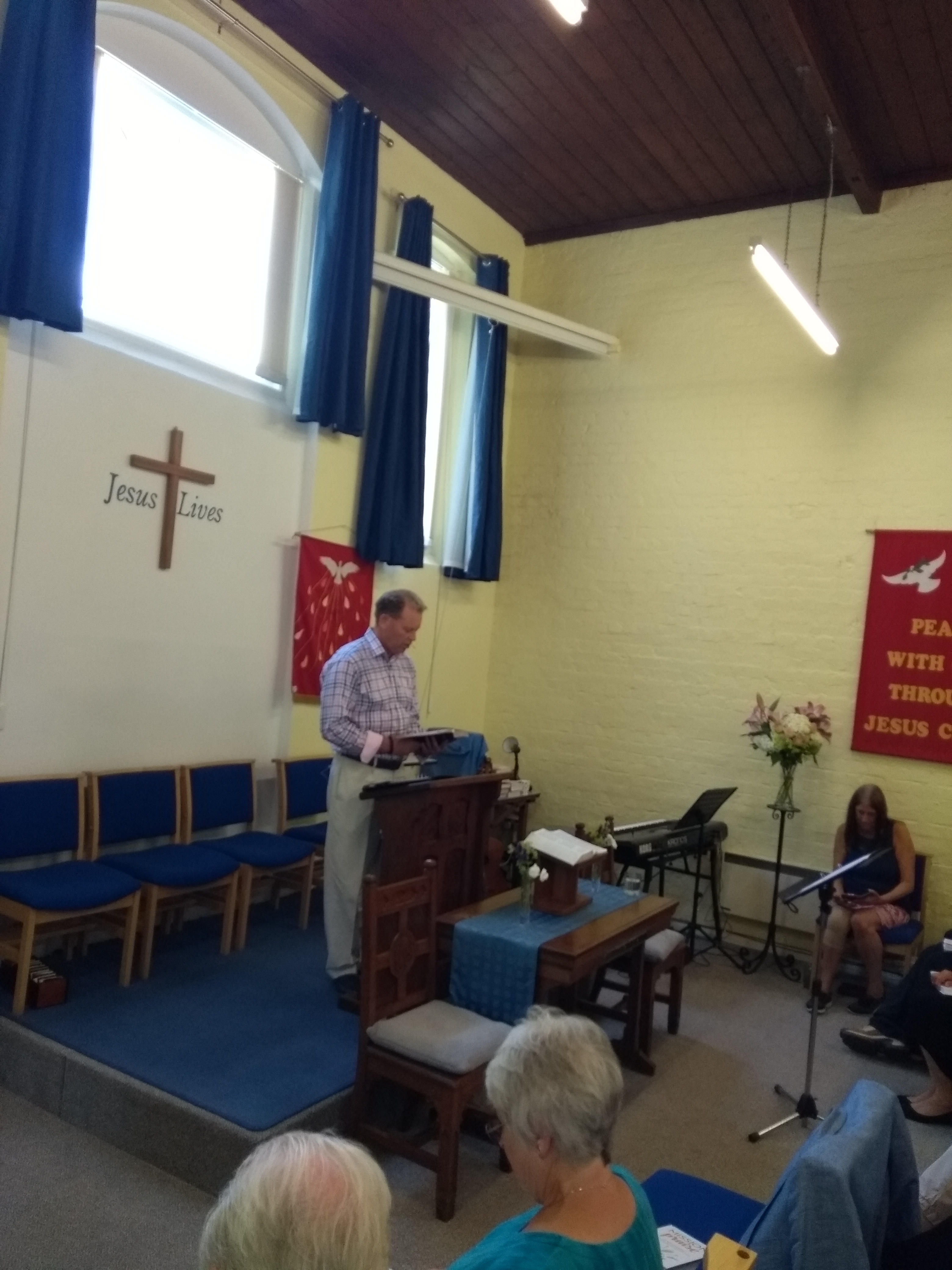 Rev Ian Phillips